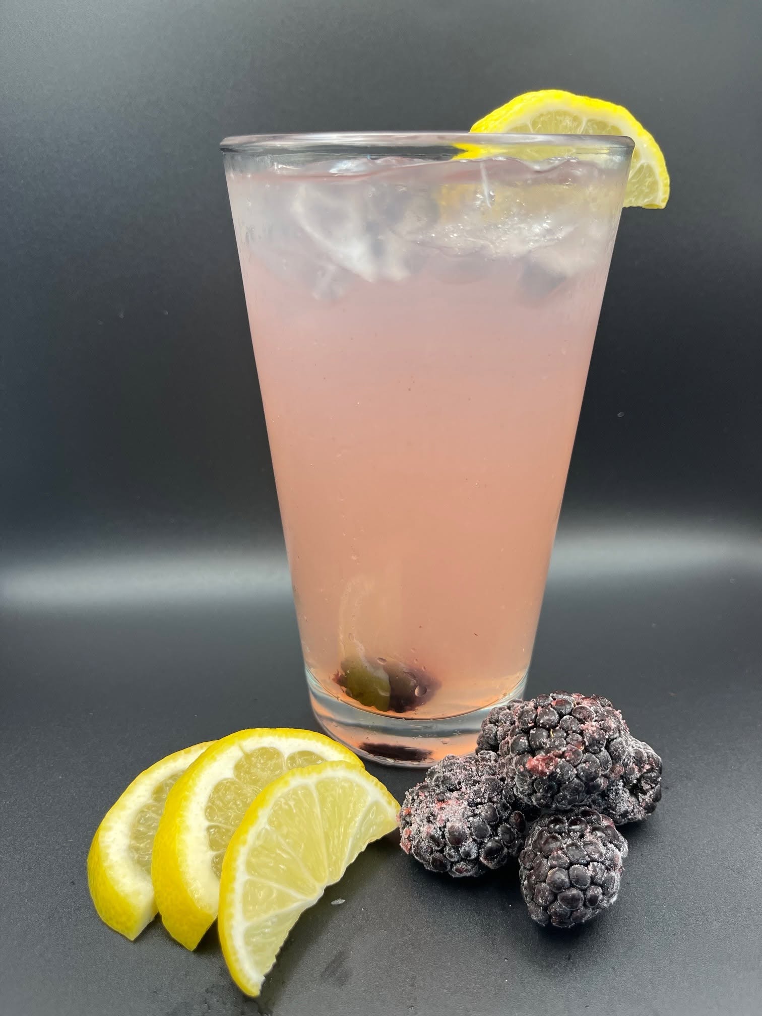 Blackberry lemonade moonshine cocktail
